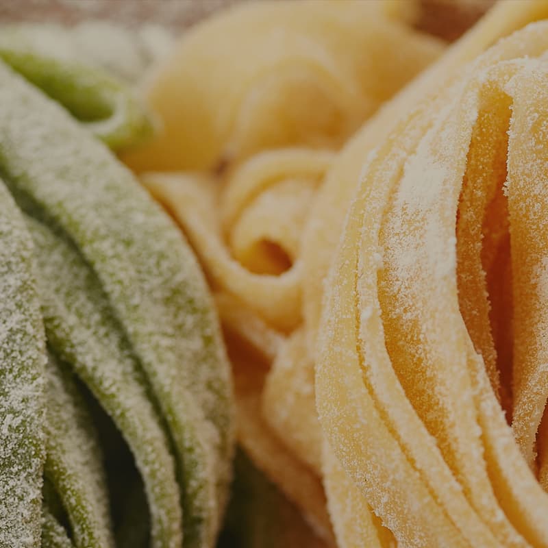 Bellata Gold handmade classic and spinach tagliatelle pasta